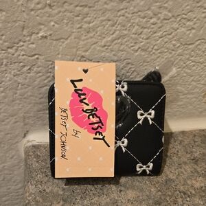 Betsey Johnson Black Quilted Wallet with Bow Accents Nwt